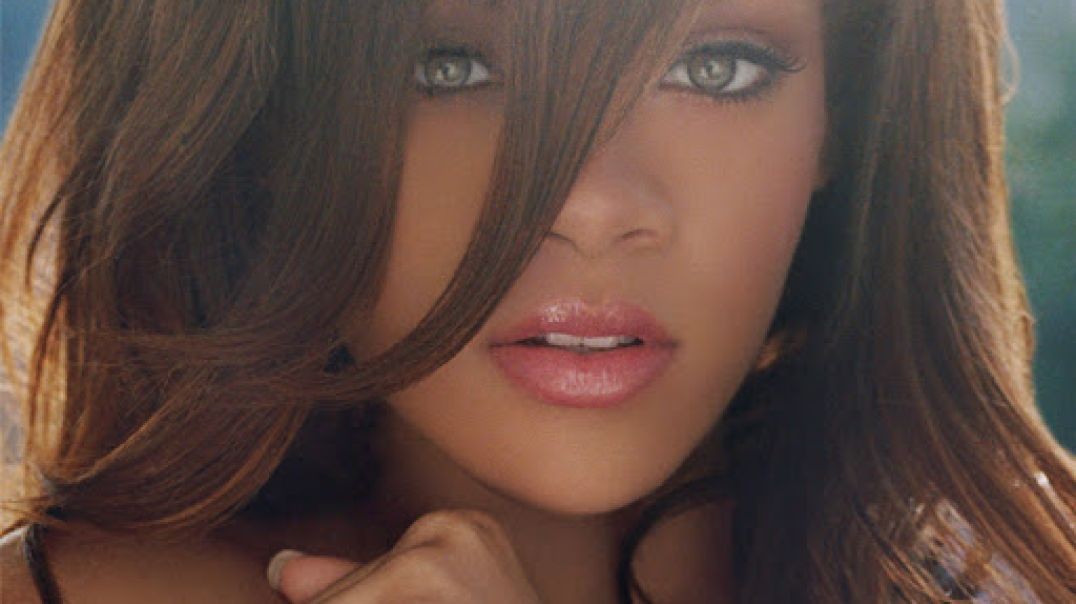 ⁣Rihanna - Unfaithful (Official Music Video)